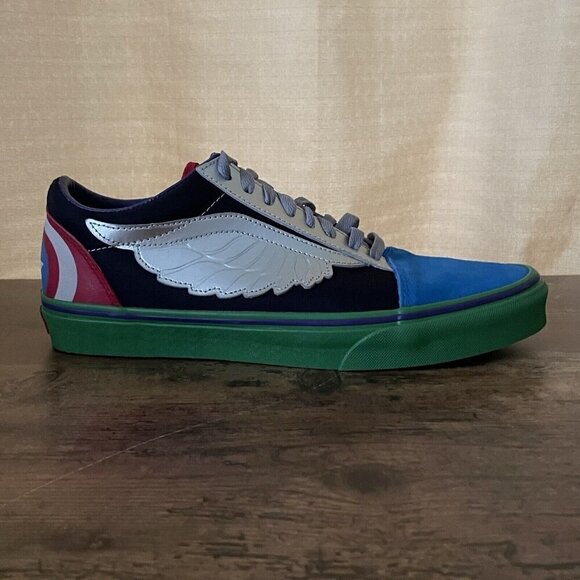 Vans x Marvel Old Skool Avengers Shoe Womens Sz 11 Leather Sneaker - Picture 4 of 10